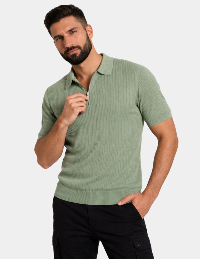 ΜΠΛΟΥΖΑ ΦΕΡΜΟΥΑΡ