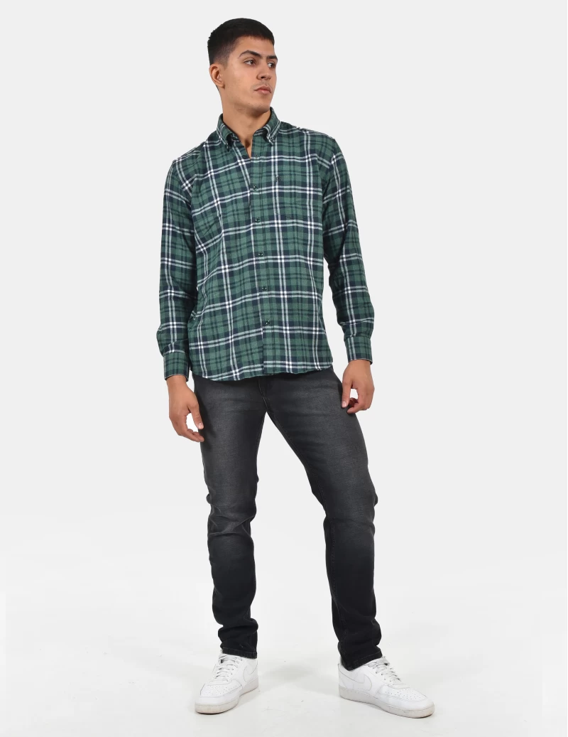 ΠΟΥΚΑΜΙΣΟ ΚΑΡΟ